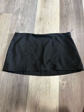 Abercrombie & Fitch Black Mini Skirt - Sleek Stretch